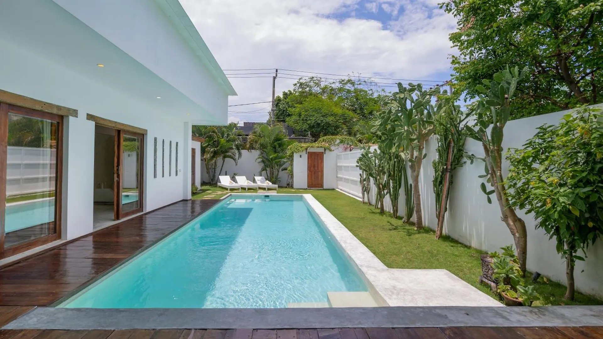 Villa Nuga By Dreamawaybali Seminyak